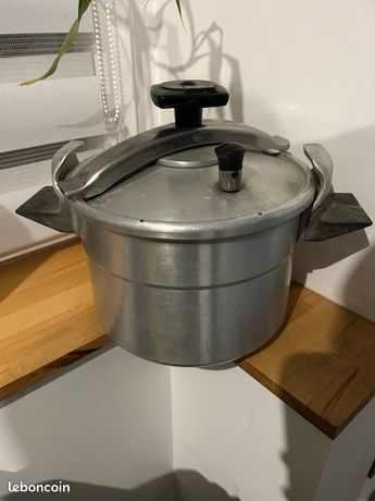 Cocotte minute seb d'occasion - Arts de la table - - page 4