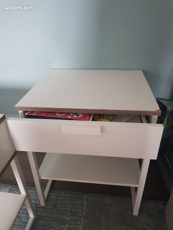 Chevet Ikea (image 1)