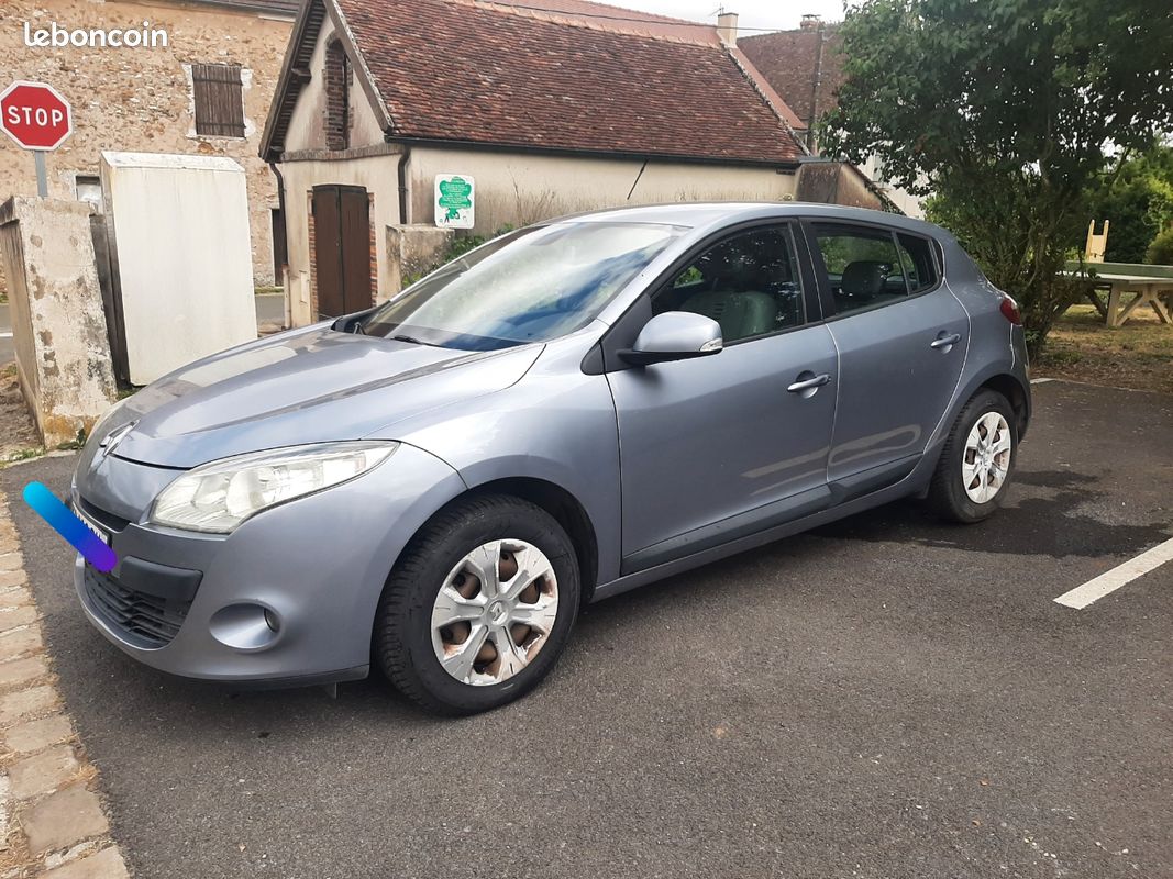 Megane III (image 1)