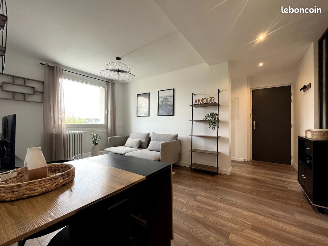 Appartement 4 pièces 80 m² · à Évry-Courcouronnes · 80 m² · 230 000 €
