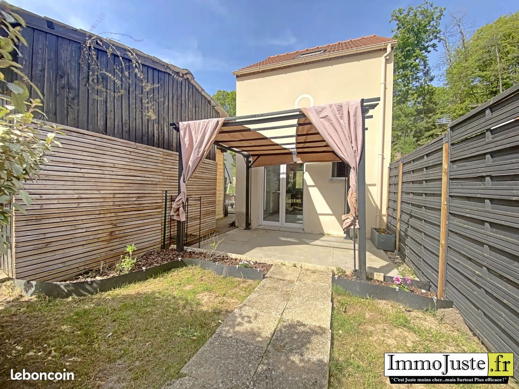 Maison 2 pièces 36 m² · aux Essarts-le-Roi · 36 m² · 200 000 €