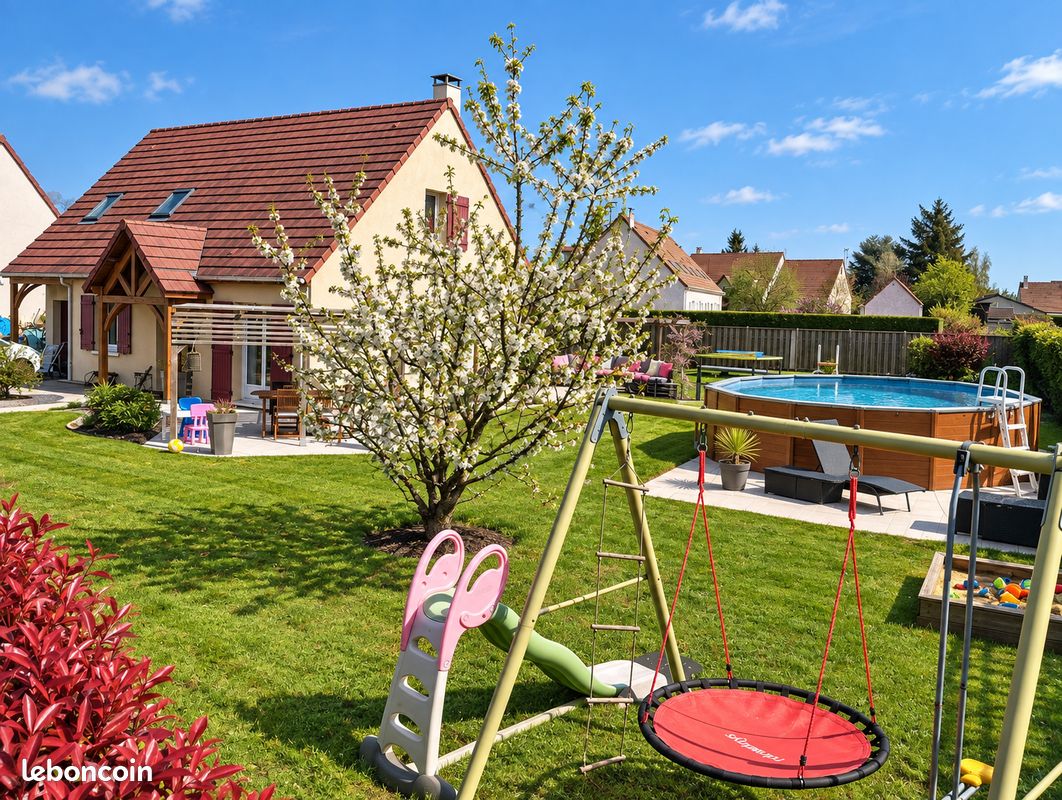 Maison 6 pièces 108 m² · à Abondant · 108 m² · 1 570 €/mois