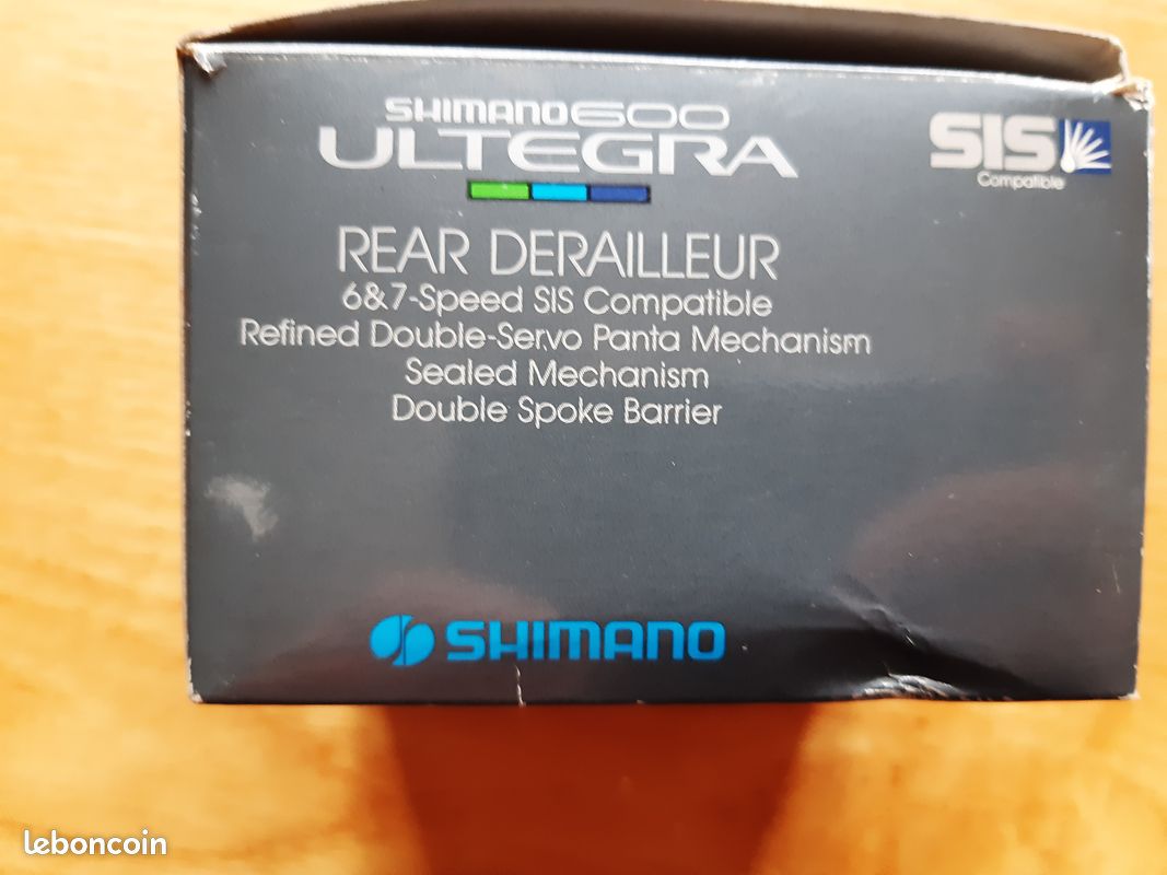Commando De Vitesse Shimano Ultegra 600 NOS – 7 Vitesses, Montage Tube Diagonal – Japon