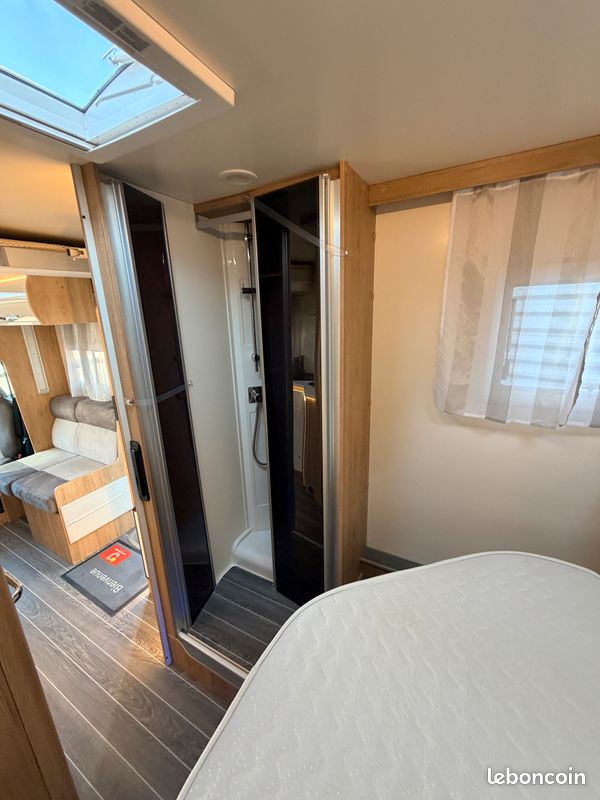 Camping car ci 67xt lit central (image 9)