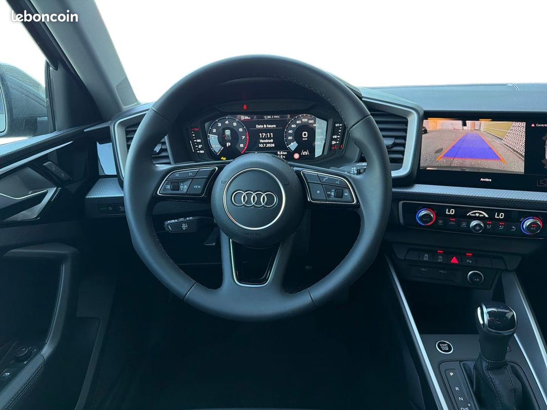 AUDI A1 Sportback 30 TFSI 116 ch S tronic 7 Design (image 12)