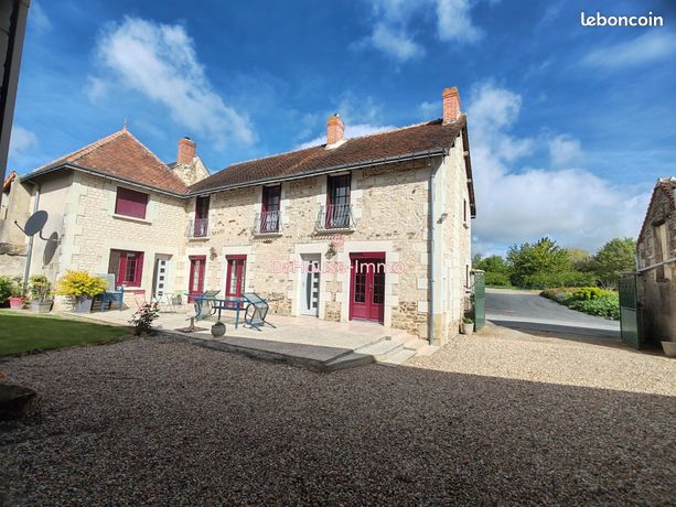 Maison 6 pièces 4580 m²