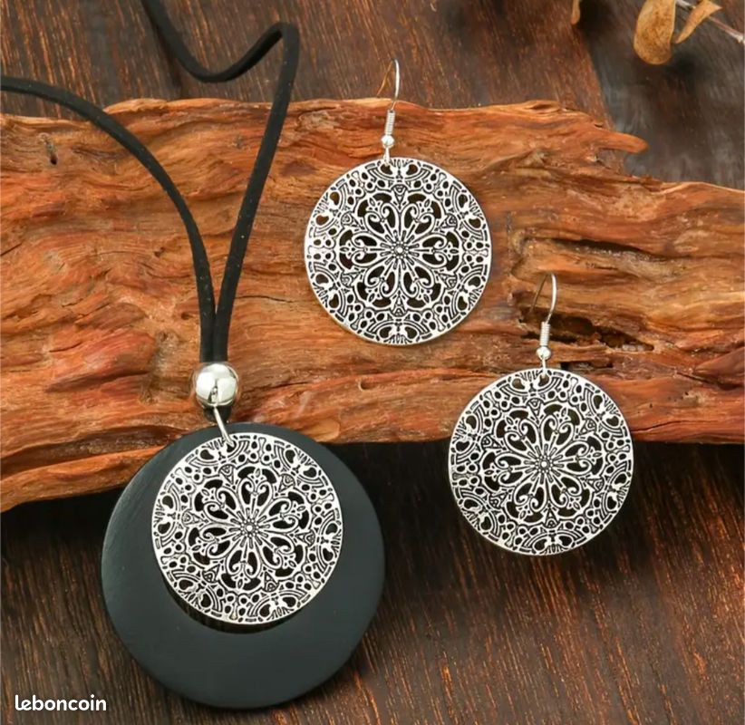 Ensemble collier ajustable bois et métal avec boucles d’oreilles 4,7 cm – parure bohème chic femme (image 2)
