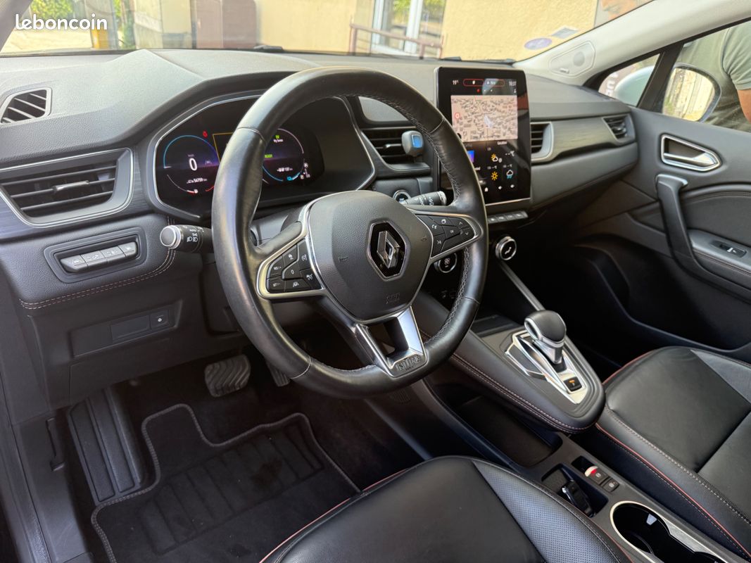 RENAULT CAPTUR 1.6 E-TECH 160ch HYBRID 9.8KWH INITIALE APPLE CARPLAY (image 22)