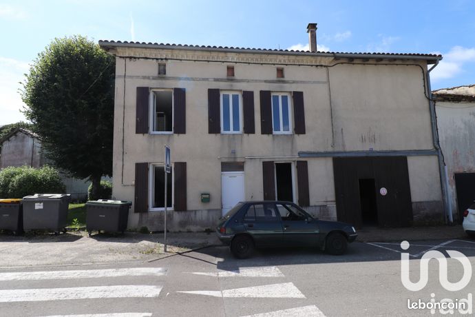 Immeuble 155 m² Chevanceaux