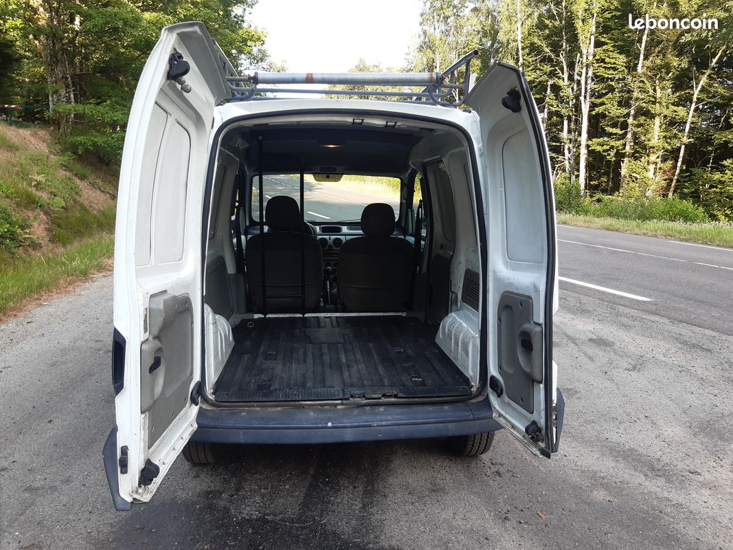 Kangoo 1,5L DCI 70 - 4.800,00 TTC - BEG - Révisé - Reprise possible - 1er contact par téléphone (image 4)
