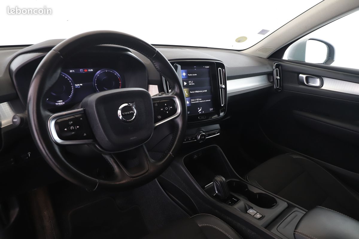 Volvo XC40 2.0 D3 AdBlue Business Geartronic 8 150 ch (image 6)