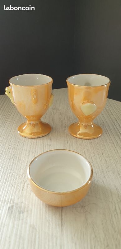 Coquetiers anciens en porcelaine (image 2)