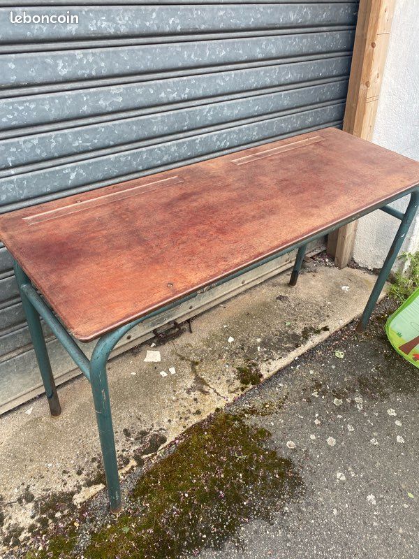 Bureau d’écolier (image 1)