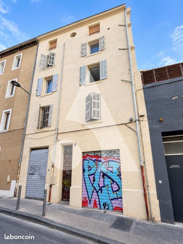 Appartement 3 pièces 98 m² · à Marseille · 98 m² · 280 000 €