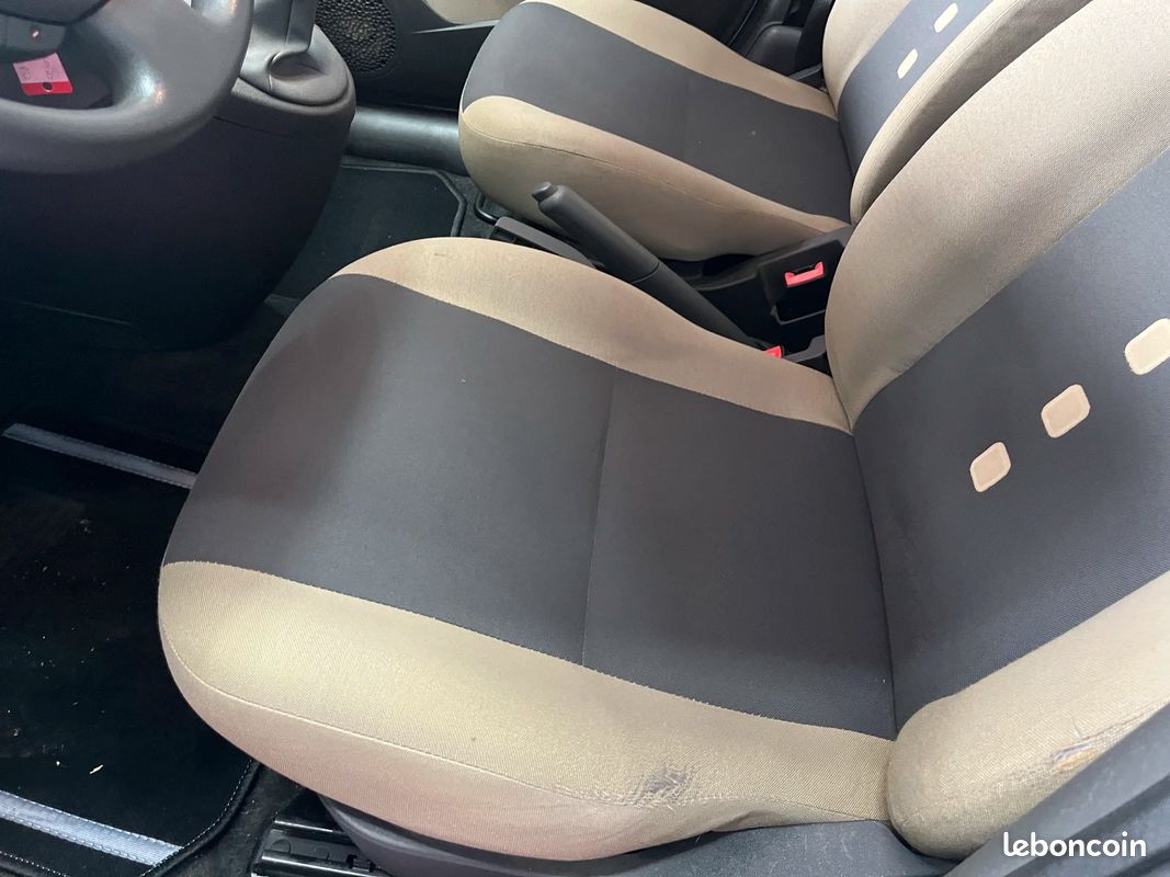 Fiat PANDA 1.3 JTD 16V Emotion (image 11)
