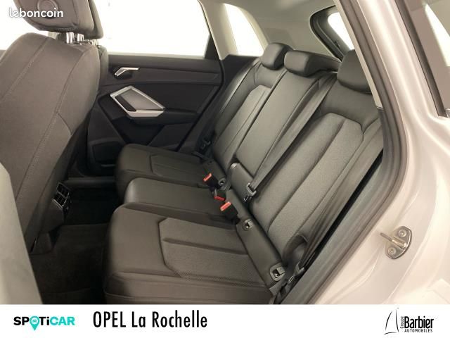 Audi Q3 35 TFSI 150 ch S tronic 7 Business line 5P (image 10)
