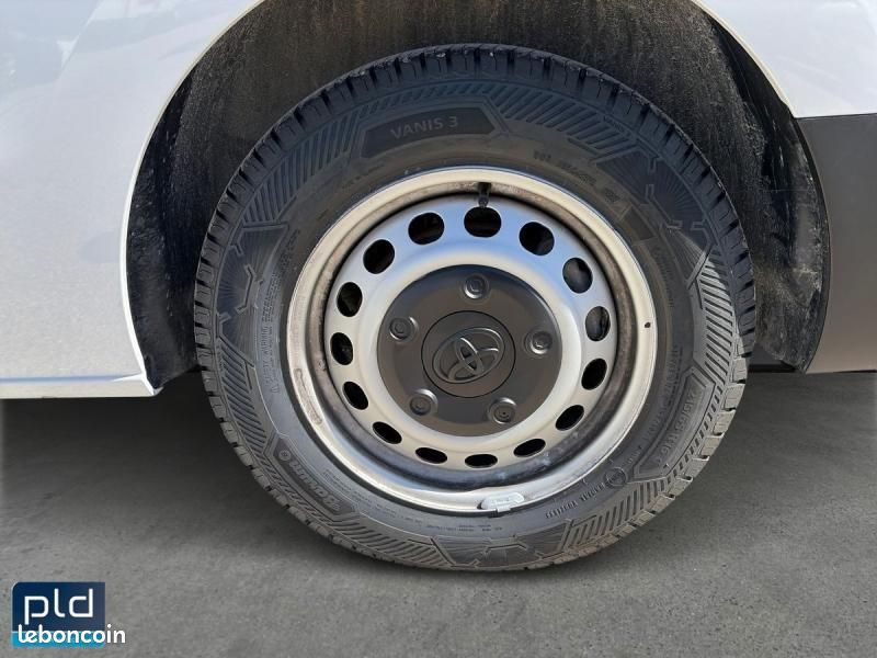 Toyota PROACE Combi Long 2.0 140 D-4D Dynamic Confort MC22 (image 10)