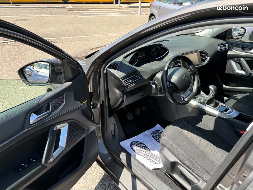Peugeot 308 SW 1.6 HDI 100 CV ACCESS (image 3)