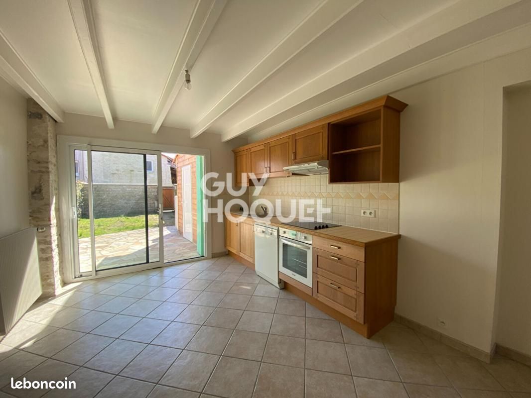 Maison 4 pièces 108 m² · à Maillé · 108 m² · 790 €/mois