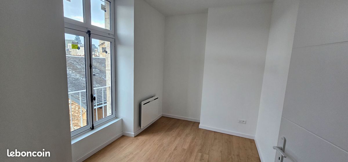 Appartement a louer poitiers - 2 pièce(s) - 32 m2 - Surfyn