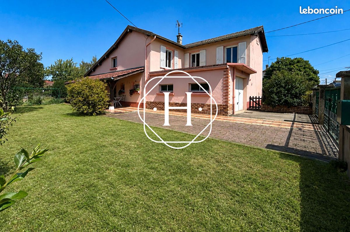Maison 5 pièces 121 m² · à Bourg-en-Bresse · 121 m² · 259 000 €