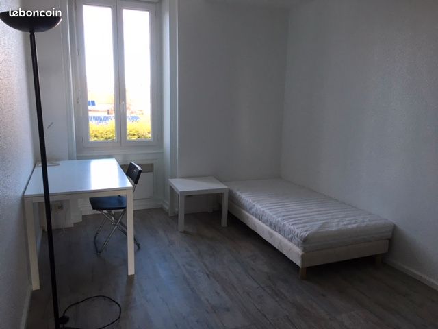 Appartement a louer roanne - 1 pièce(s) - 29 m2 - Surfyn