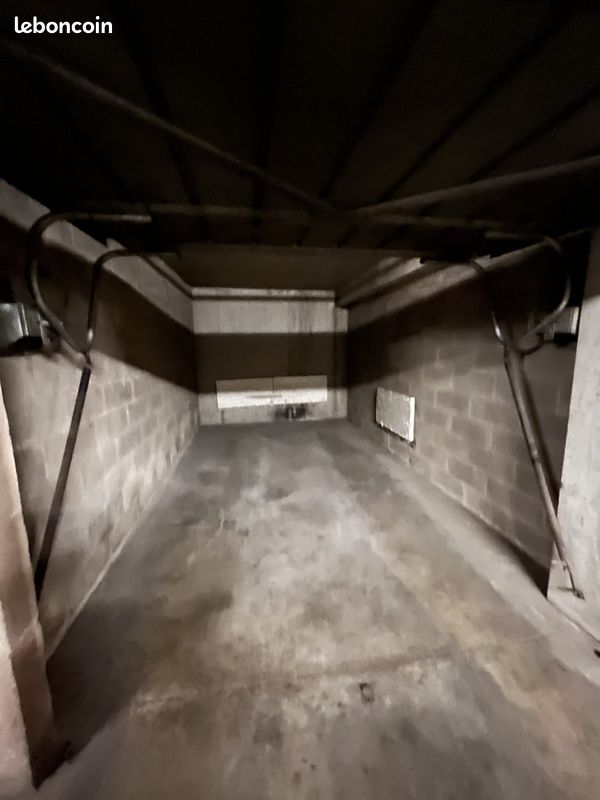 Parking 10 m² · à Strasbourg · 10 m² · 67 €/mois