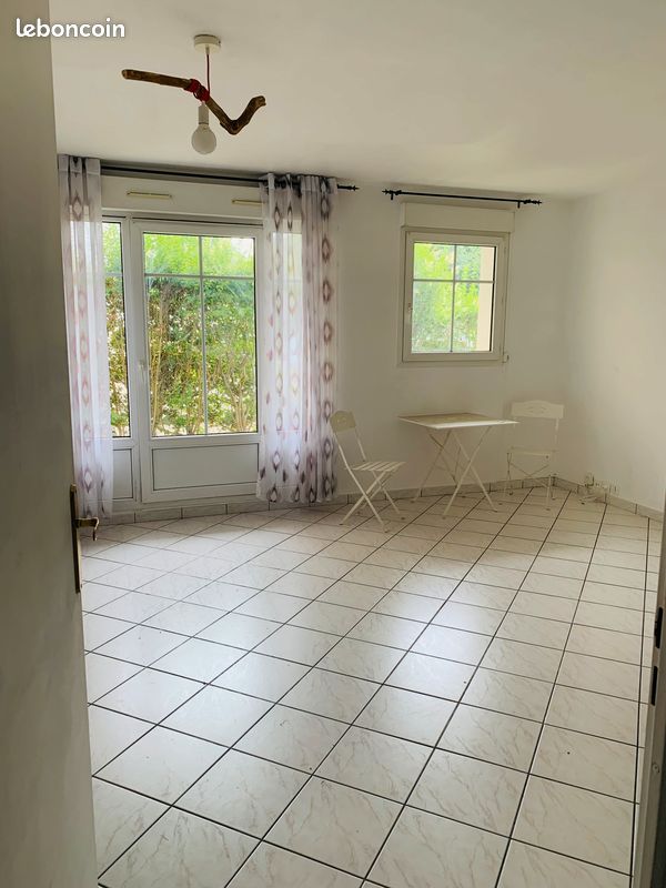 Appartement 1 pièce 27 m² · à Carrières-sous-Poissy · 27 m² · 113 000 €