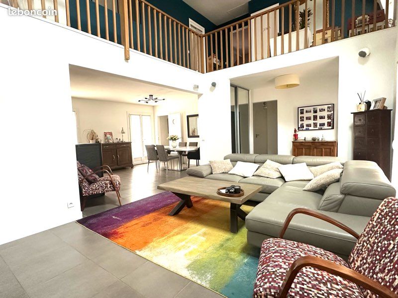 Maison 5 pièces 165 m² · à Fresnes-sur-Marne · 165 m² · 520 000 €