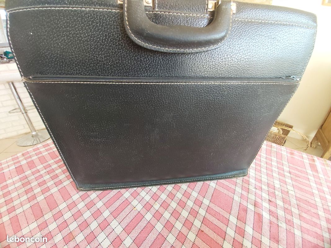 Cartable cuir (image 2)