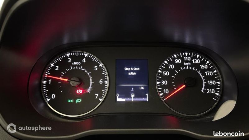Dacia Duster 1.0 ECO-G 100ch 15 ans 4x2 - E6U (image 10)