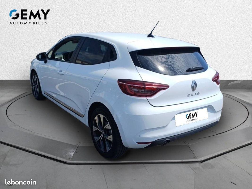 RENAULT Clio TCe 90 X-Tronic Evolution (image 7)