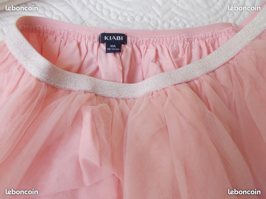 Jupe tulle rose KIABI T10ans (état neuf) Vêtements