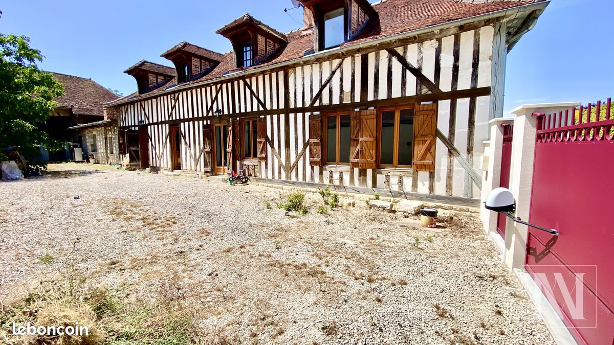 Maison 6 pièces 161 m² · à Précy-Saint-Martin · 161 m² · 188 000 €