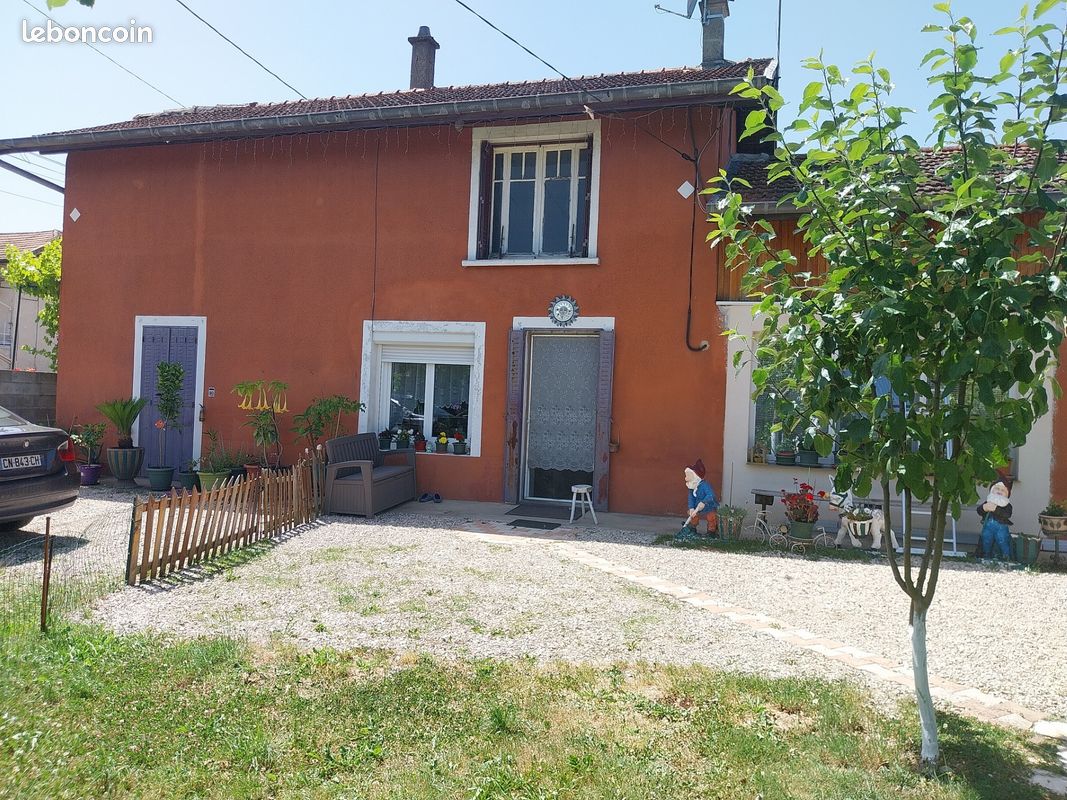 Maison 3 pièces 78 m² · à Polliat · 78 m² · 199 500 €