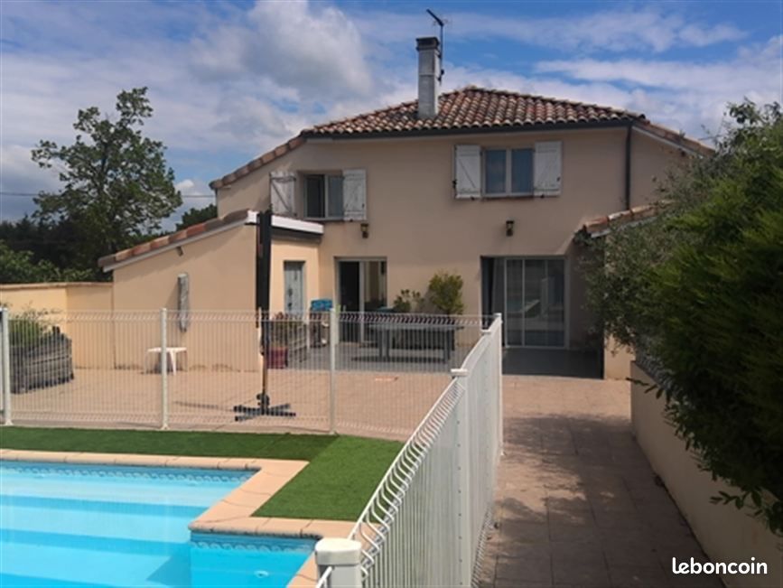 Maison 7 pièces 166 m² · à Montbartier · 166 m² · 320 000 €