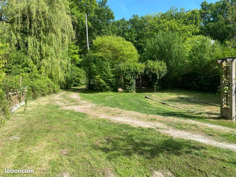Terrain constructible · à Vulaines-sur-Seine · 145 000 €