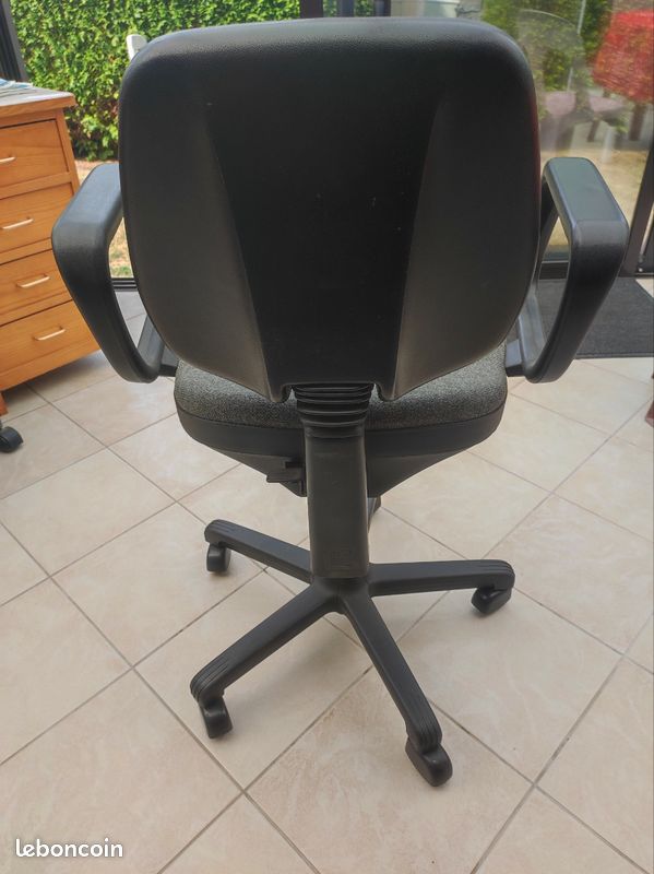 Fauteuil de bureau reglable (image 3)