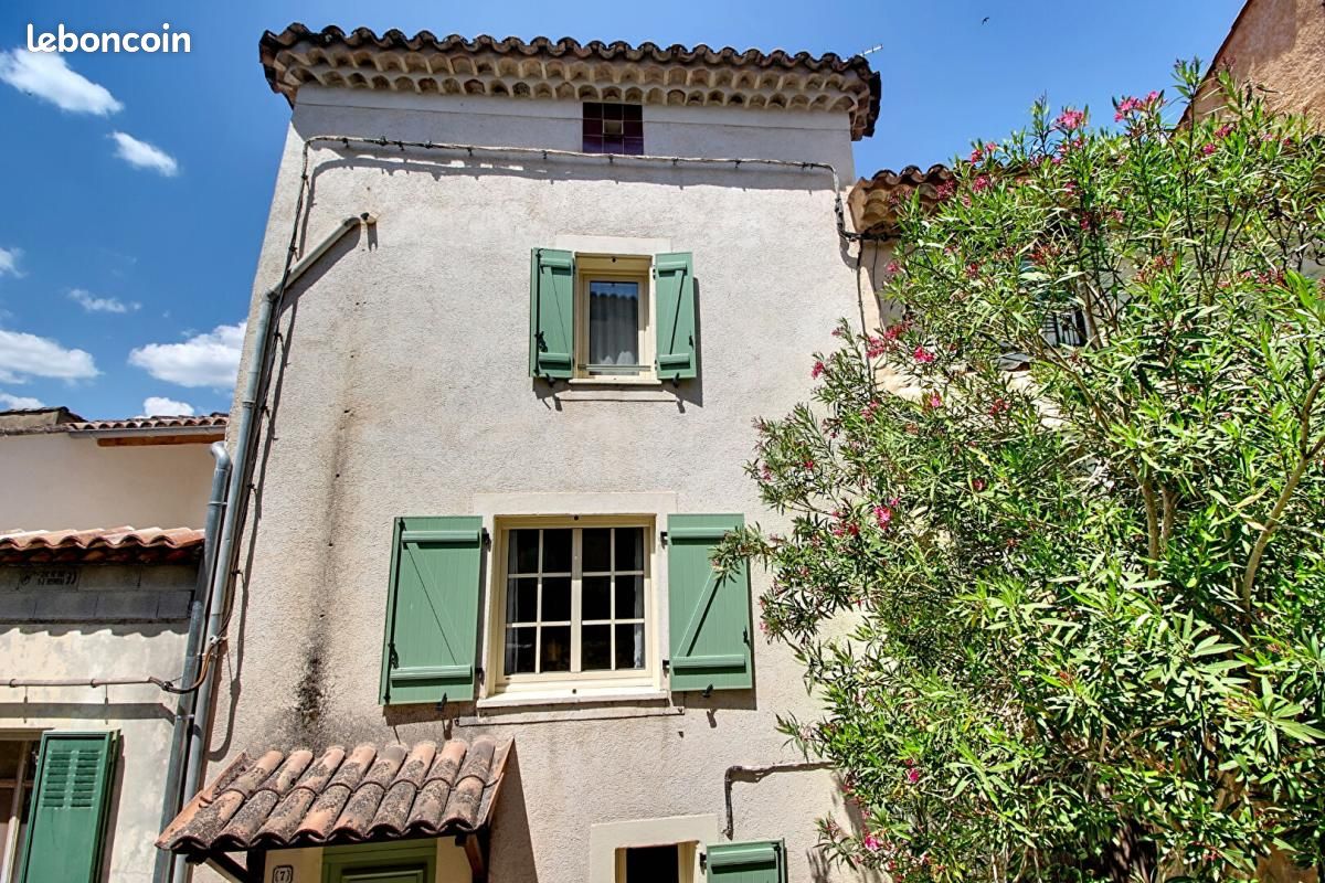 Maison 3 pièces 80 m² · à Entrecasteaux · 80 m² · 139 000 €