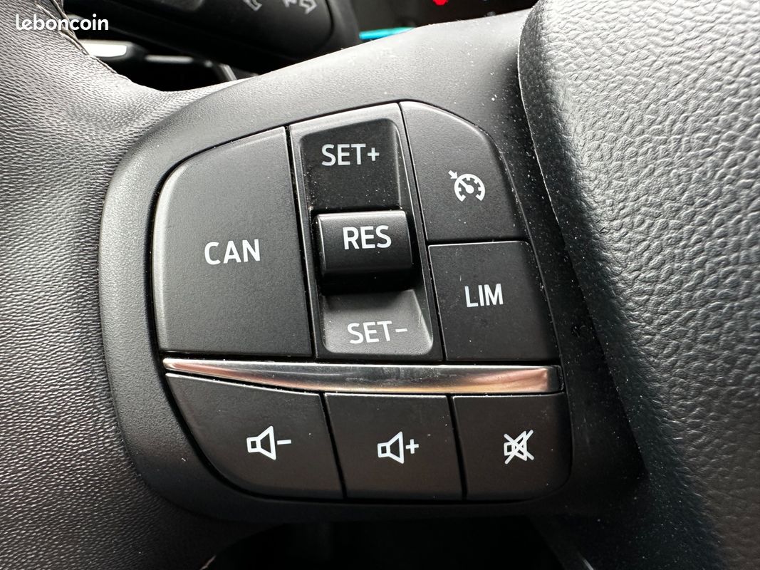 Ford puma 1.5 tdci 120 ecoblue titanium (image 26)