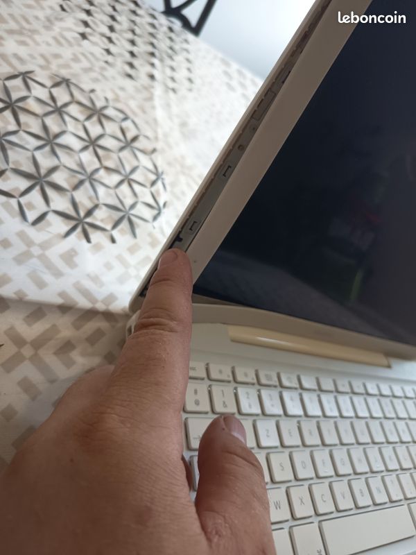 Mac book 2006 (image 4)