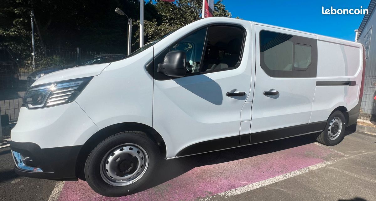 RENAULT TRAFIC Van Cabine Approfondie L2H1 ADVANCE 3T Blue dCi 150 - Dispo sur parc (image 3)