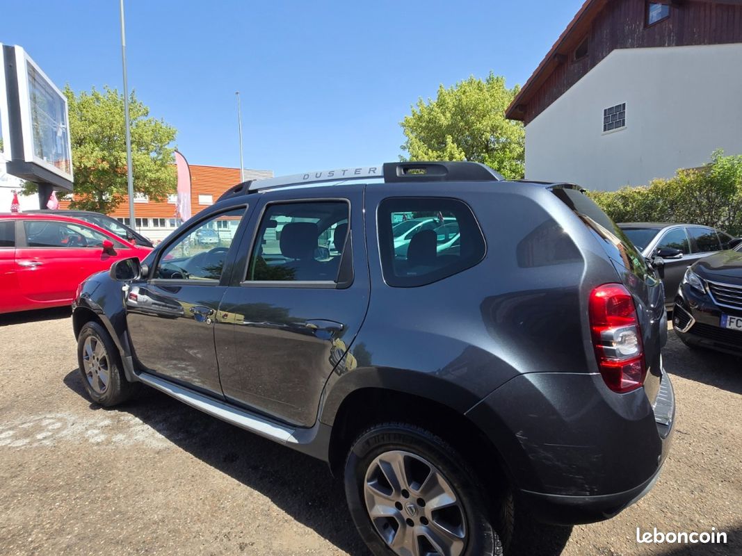 DACIA DUSTER 1.5 dCi 110 4x2 Lauréate Plus (image 3)