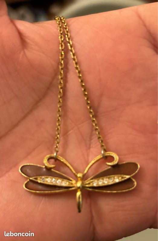 Collier en plaqué or papillon (image 2)