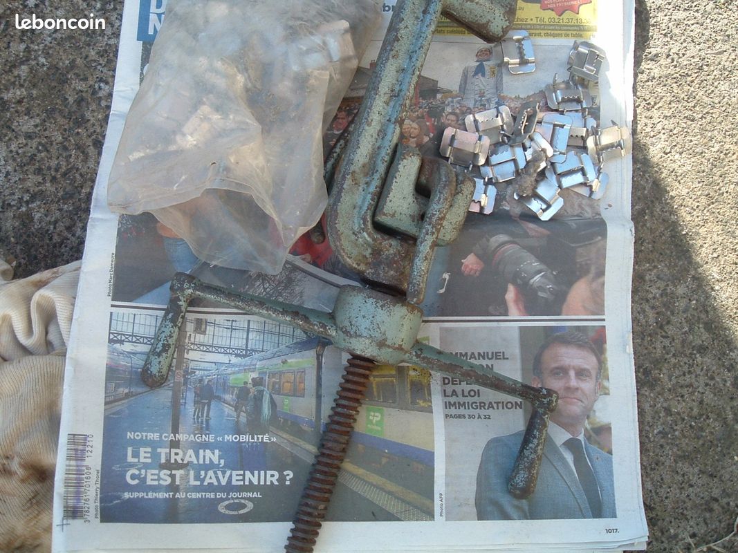Machine à faire des colliers (image 1)