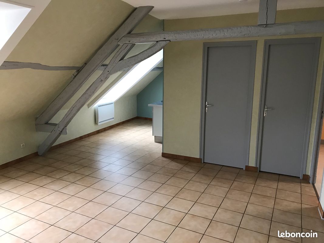 Appartement 3 pièces 42 m² · à Vierzon · 42 m² · 354 €