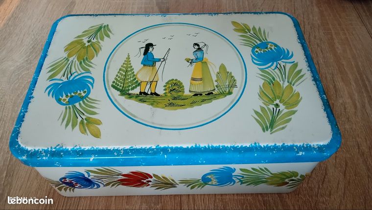Originals Boîte aux lettres vintage en métal estampé Bleu clair