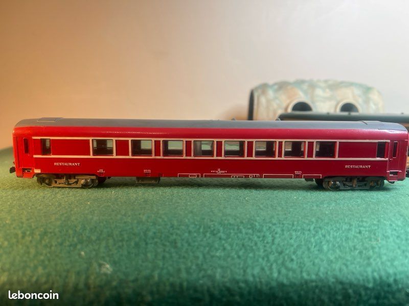 Train Mécanique Jouef Le Diabolic échelle HO – Locomotive + 3 Voitures + Clé – Très Bel état