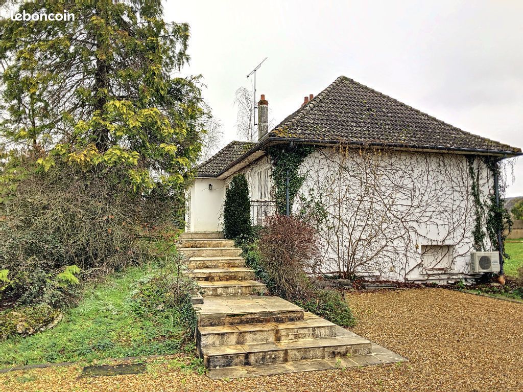 Maison 5 pièces 125 m² · à Saint-Gervais-la-Forêt · 125 m² · 232 500 €