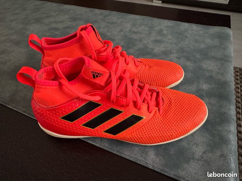 Chaussures enfants futsal Adidas Chaussures